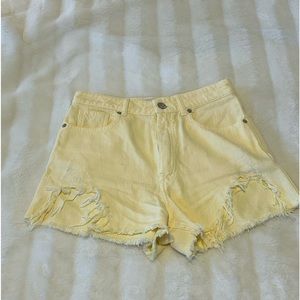 Zara Light Yellow Jean Shorts Size 4